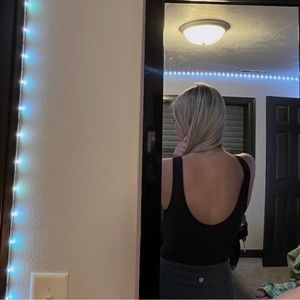 Lululemon power pivet tank